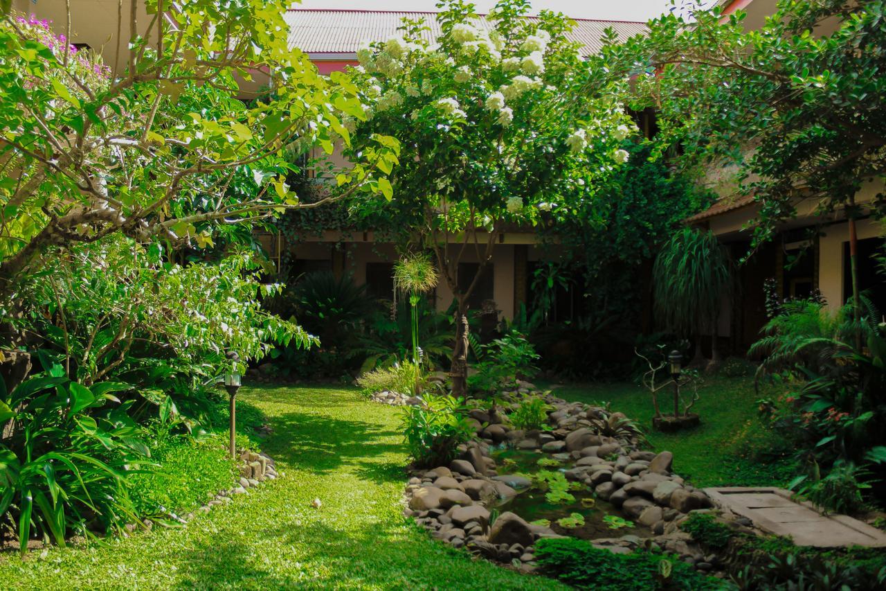 Hotel Indra Toraja Rantepao Exterior foto